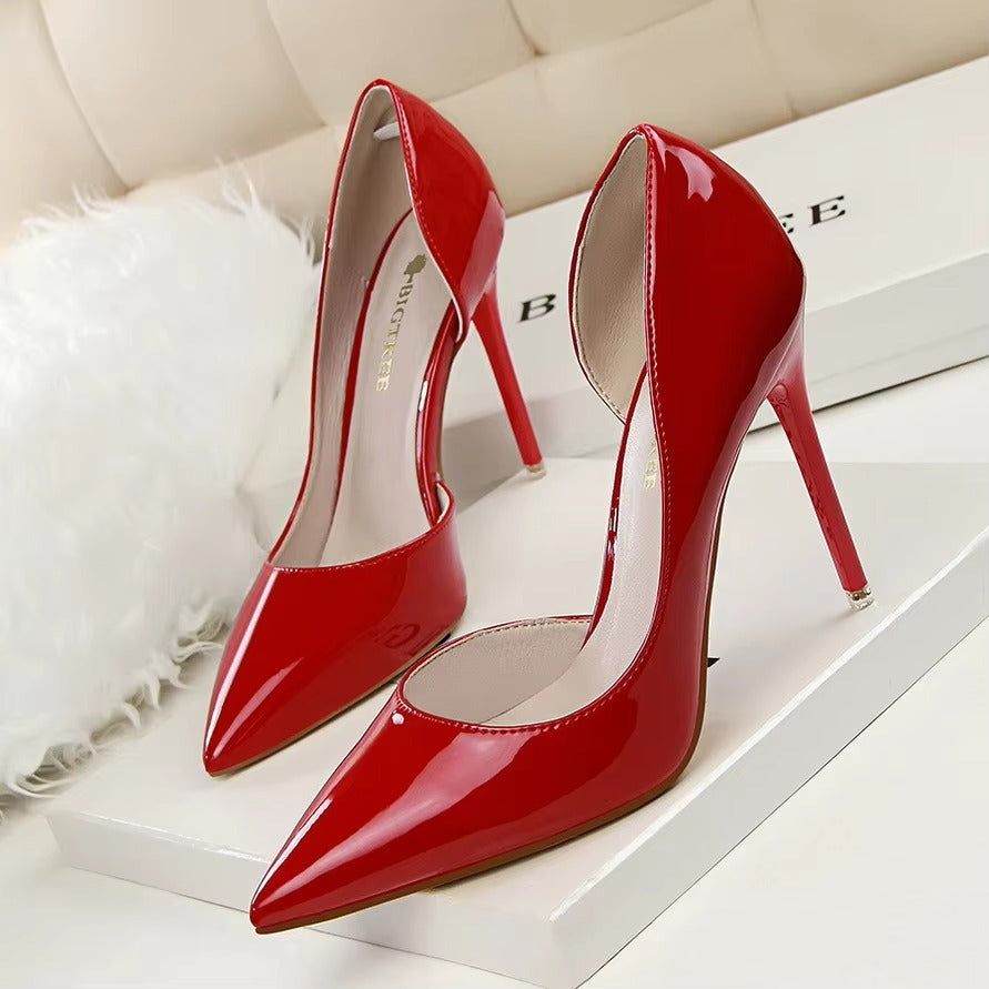 Korean Fashion Slim Heel High-heels – Patent Leather, Pointed Hollow (Sexy)